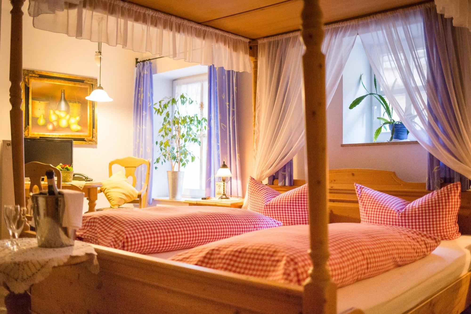 Hotel Gerberhaus Ротенбург об дер Таубер Екстериор снимка